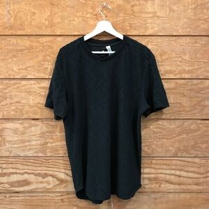 Adidas Black Crewneck Short Sleeve Shirt Round Hem (Men’s Size XL)